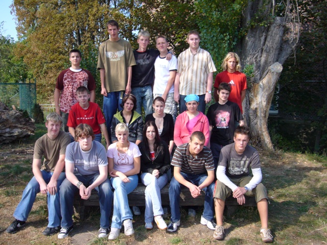 hintere Reihe v.l: Andreas Dietrich, 2007_10d, Florian Petrowsky, Marcus Berwanger, 2007_10d, Dan Lochmann 2.Reihe v.l: Patrick Hillert, Franziska B&ouml;rner, Nicole L&ouml;we, Stefanie Petzsche, Oleksander Markov vordere R. v.l: Benjamin Iffl&auml;nder, Robert P&ouml;tzsch, Josephine Steiner, Sarah Anton, Kay Sch&auml;fer, Henry Stiebing